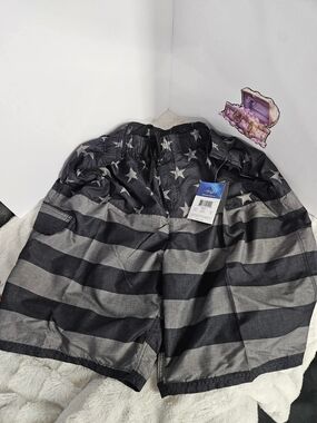 Men's Black & Gray Star Stripe Swim Trunks